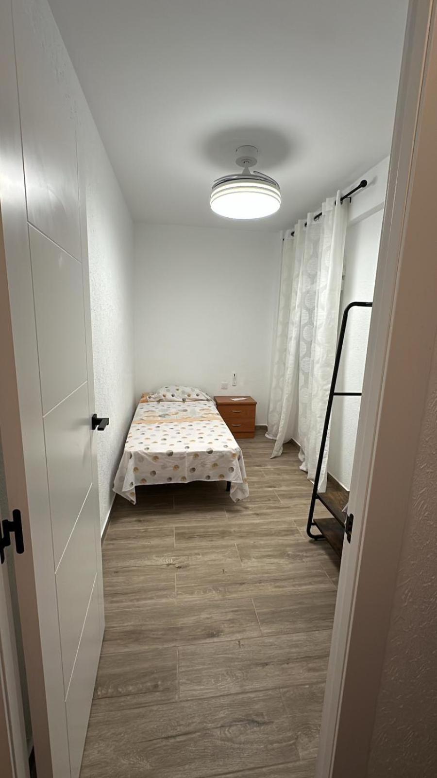 Apartament Happy Hideaway Alicante Zewnętrze zdjęcie