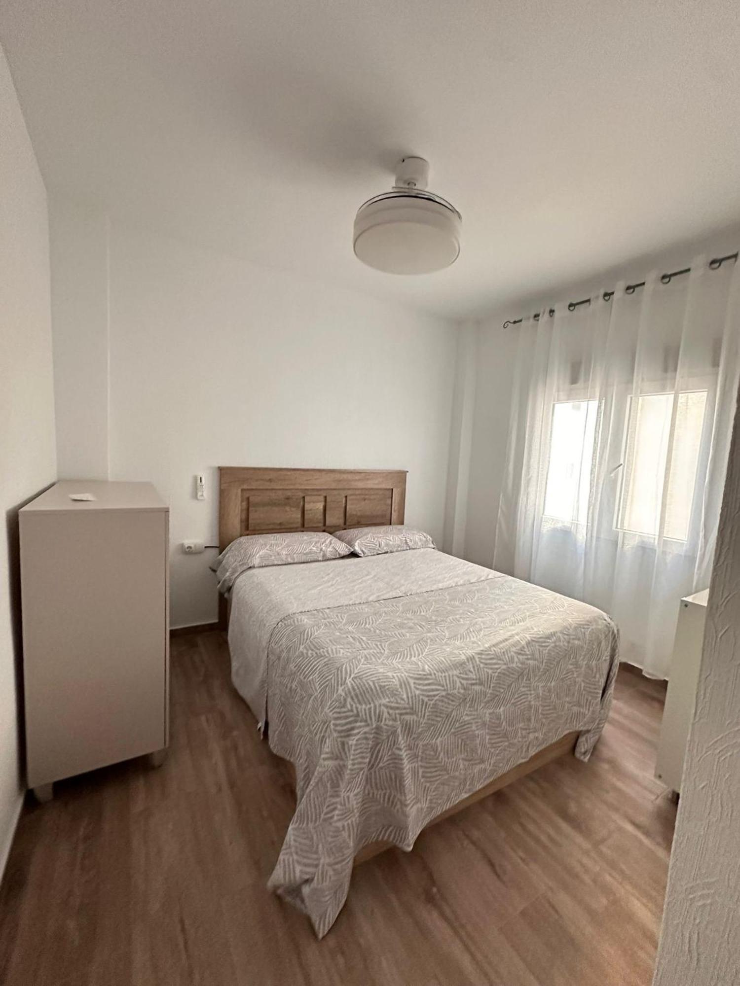 Apartament Happy Hideaway Alicante Zewnętrze zdjęcie