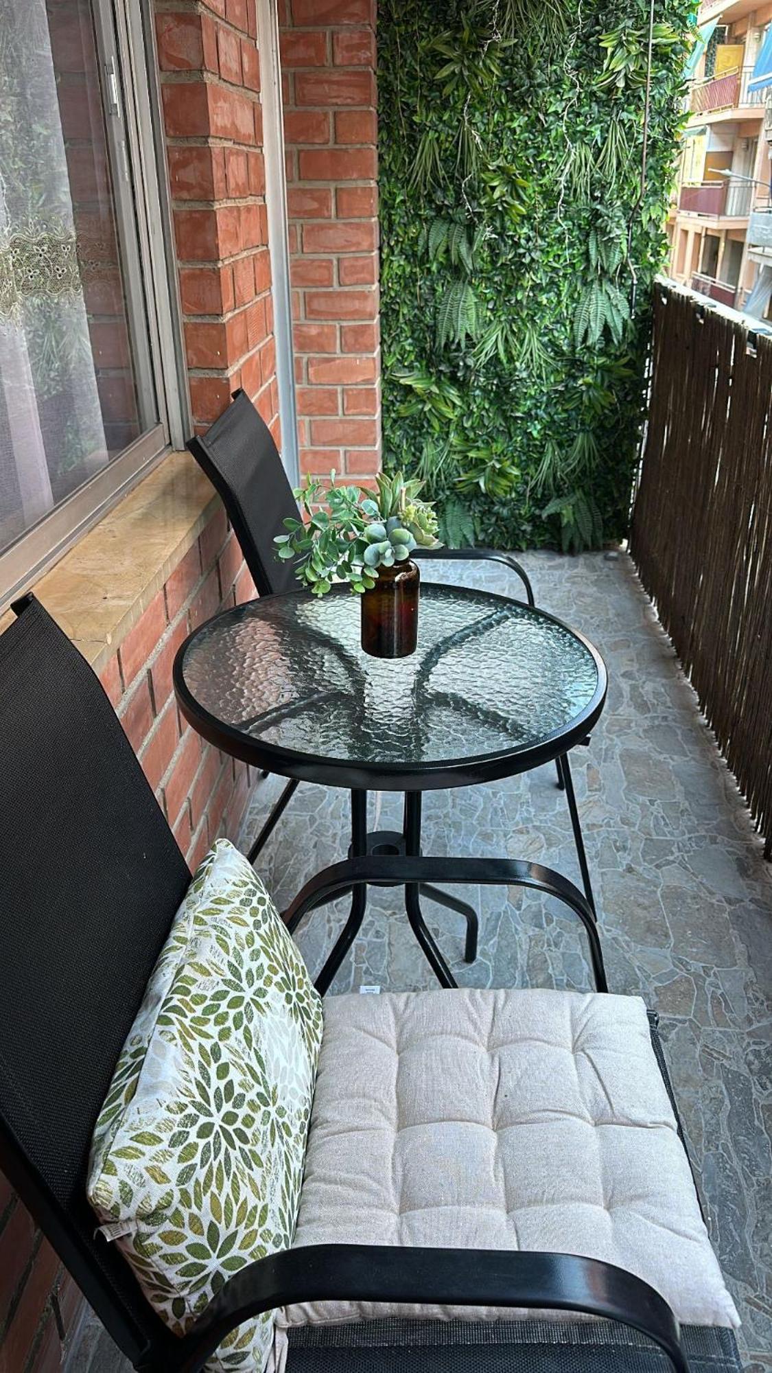 Apartament Happy Hideaway Alicante Zewnętrze zdjęcie